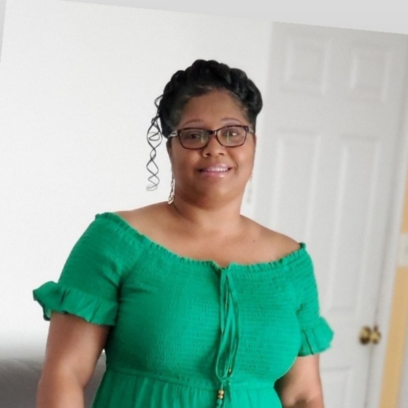 Meet your Posher, Hazel - Picture 1 of 1